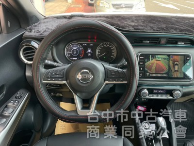 2019 Kicks 1.5 智行旗艦版 跑一萬多
