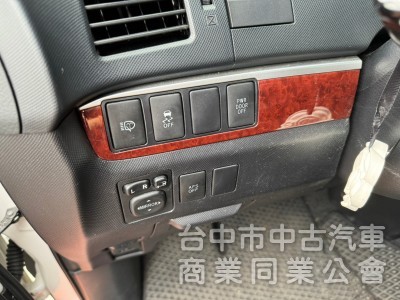 2014 Previa 2.4 豪華