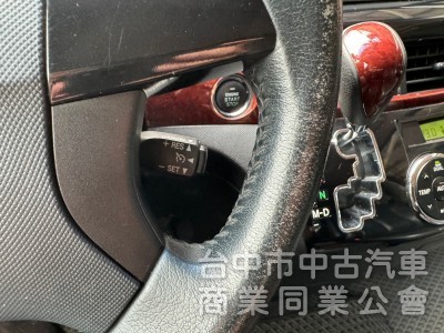 2014 Previa 2.4 豪華