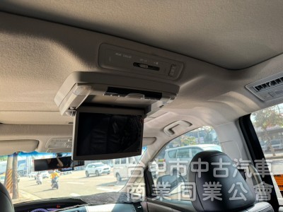 2014 Previa 2.4 豪華版 跑十三萬