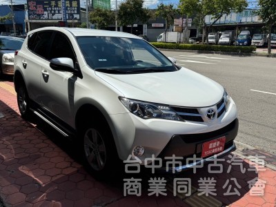 2015 Rav4 2.0 頂級 免鑰匙