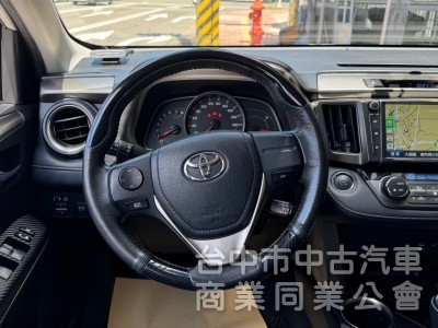 2015 Rav4 2.0 頂級 免鑰匙