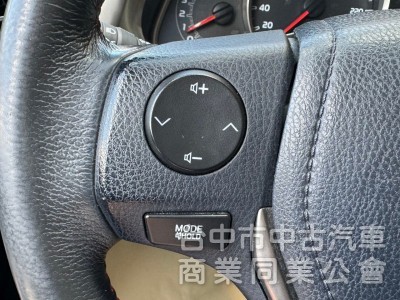 2015 Rav4 2.0 頂級 免鑰匙