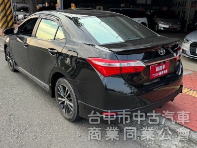 2015 Altis 1.8 頂級 跑十三萬