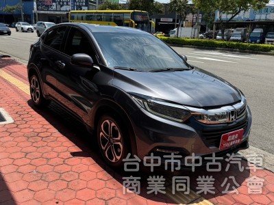 2019 HRV 1.8S 跑七萬