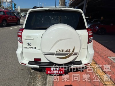 2011 Rav4 2.4 G 跑十七萬