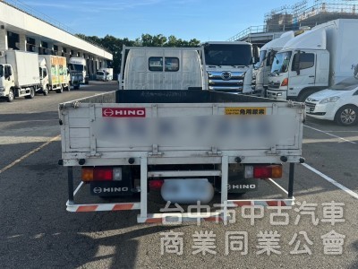 2016 Hino 300 跑兩萬 14呎手排