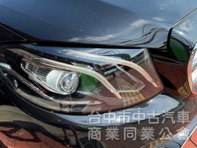 2019 E200 總代理 跑七萬多 23p跟車