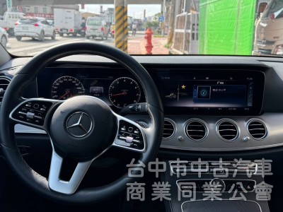 2019 E200 總代理 跑七萬多 23p跟車