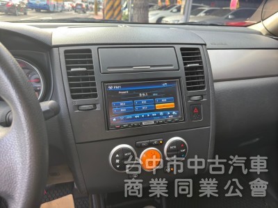 2013 Tiida 1.8 5D 跑十七萬