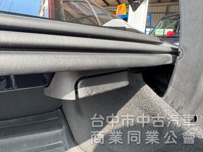 2019 E200 總代理 跑七萬