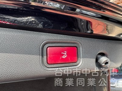 2019 E200 總代理 跑七萬