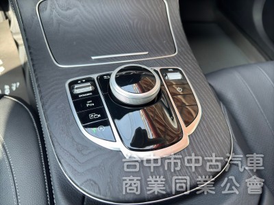 2019 E200 總代理 跑七萬