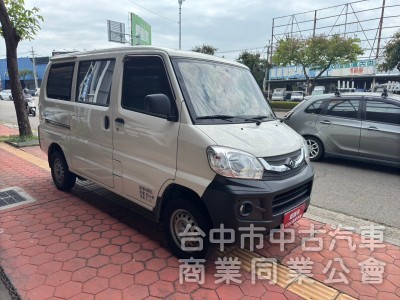 2018 菱利廂型車 跑十八萬