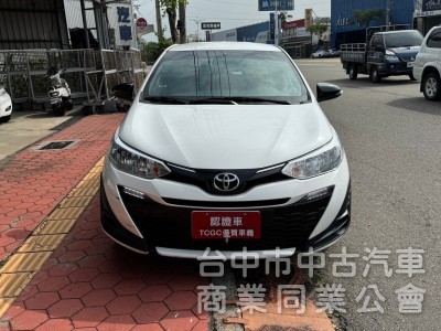 2022 Yaris 1.5