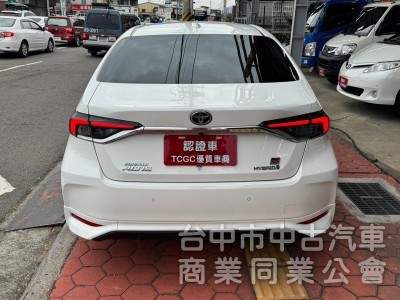 2020 GR Altis 油電 跑七萬