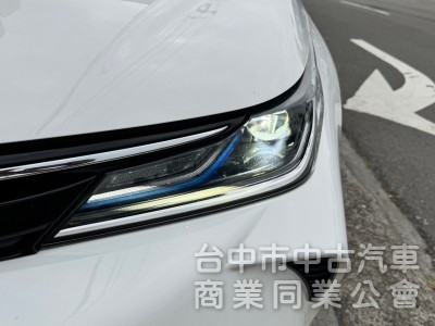 2020 GR Altis 油電 跑七萬