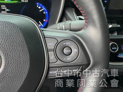 2020 GR Altis 油電 跑七萬