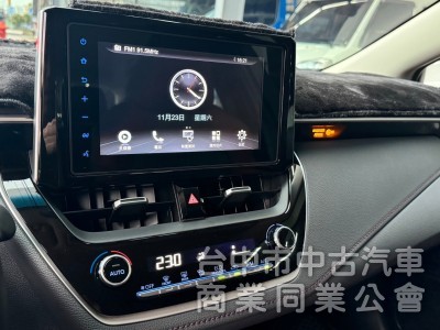 2020 GR Altis 油電 跑七萬