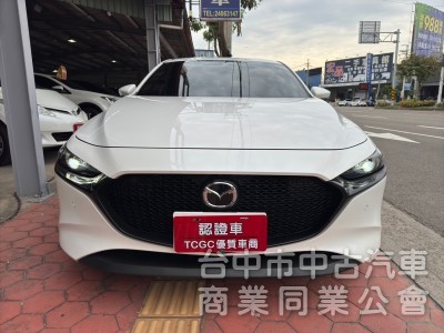 2022 Mazda3 最頂級 Bose音響