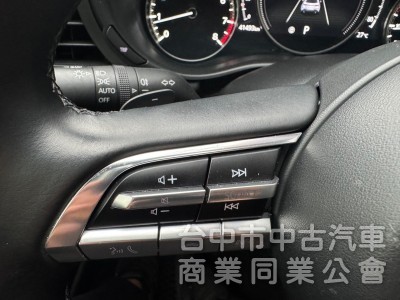 2022 Mazda3 最頂級 Bose音響