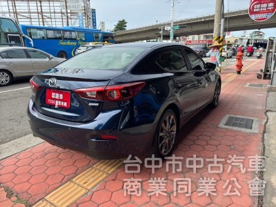 2018 Mazda3 旗艦 Bose 抬顯