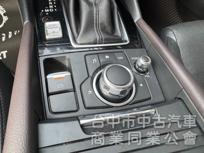 2018 Mazda3 旗艦 Bose 抬顯