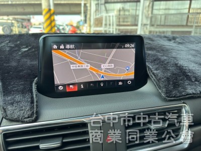 2018 Mazda3 旗艦 Bose 抬顯