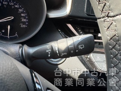 2018 CHR 1.2 豪華