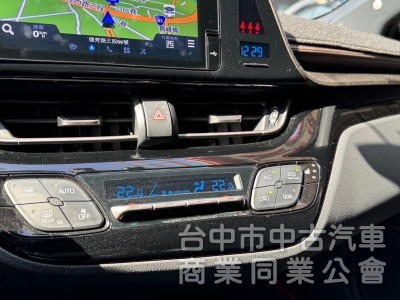 2018 CHR 1.2 豪華