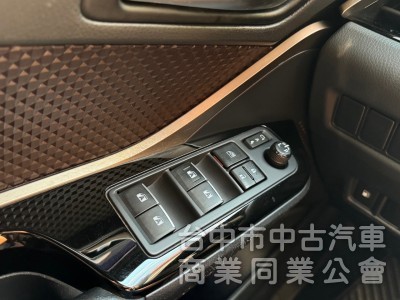 2018 CHR 1.2 豪華