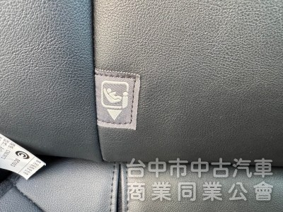 2022 大鴨 Yaris 經典 跑一萬