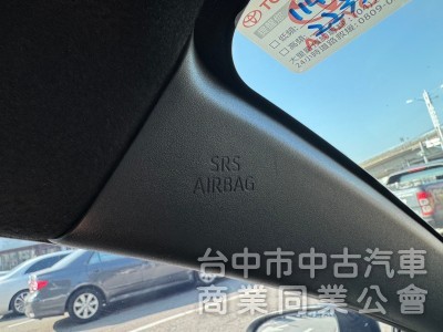 2022 大鴨 Yaris 經典 跑一萬