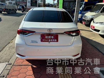 2019 Altis 1.8豪華跑七萬