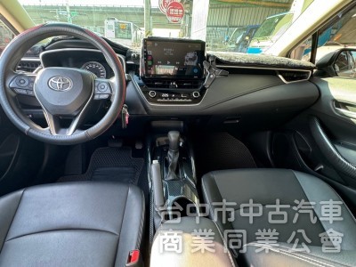 2019 Altis 1.8豪華跑七萬