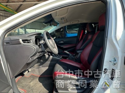 2020 GR Altis 油電 跑九萬