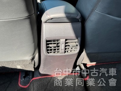 2020 GR Altis 油電 跑九萬