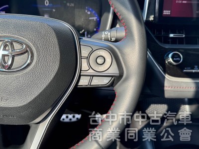 2020 GR Altis 油電 跑九萬