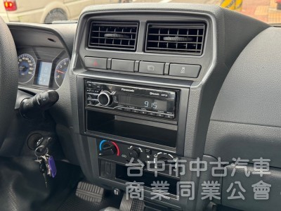 2021 A190 自排 跑六萬