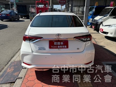 2022 Altis 1.8 尊爵 跑八萬 免鑰匙