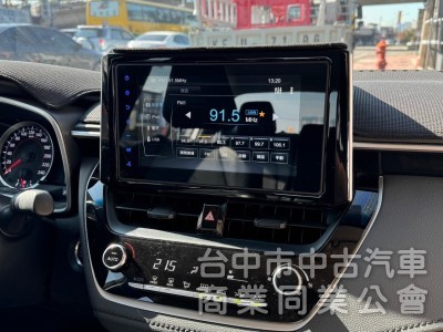 2022 Altis 1.8 尊爵 跑八萬 免鑰匙