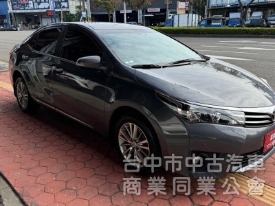 2015 Altis 1.8 S+ 跑六萬