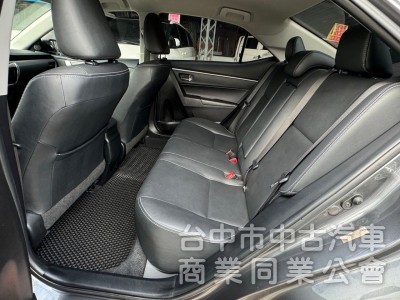 2015 Altis 1.8 S+ 跑六萬