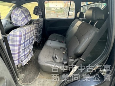 2013 Zinger 2.4 自排 跑十八萬