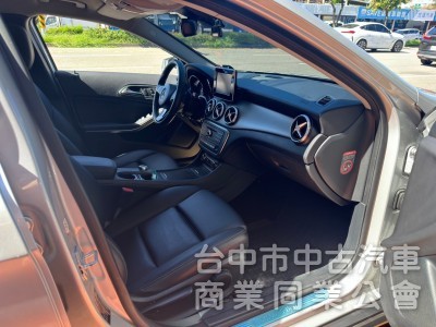 2016 GLA180 跑十萬