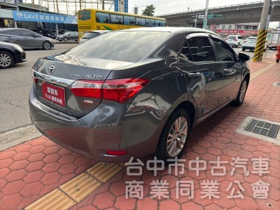 2016 altis 1.8 S+ 跑三萬