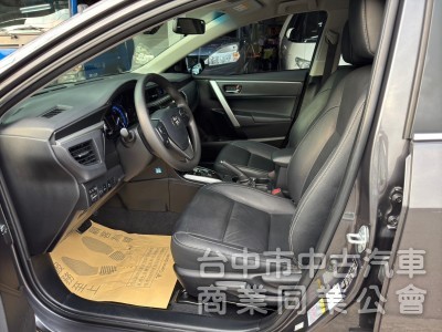 2016 altis 1.8 S+ 跑三萬