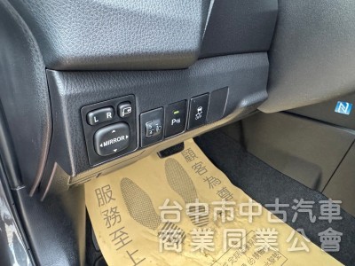 2016 altis 1.8 S+ 跑三萬