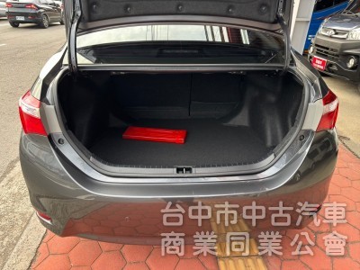 2016 altis 1.8 S+ 跑三萬