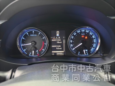 2016 altis 1.8 S+ 跑三萬